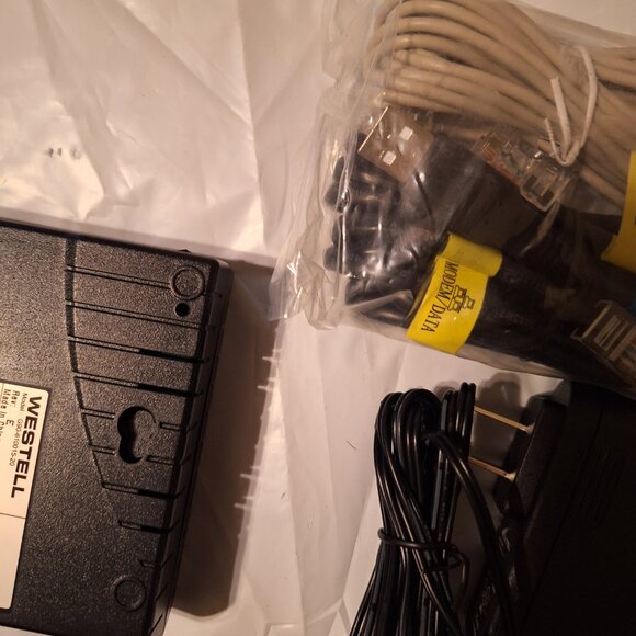 WESTELL MODEM - Picture 9 of 10
